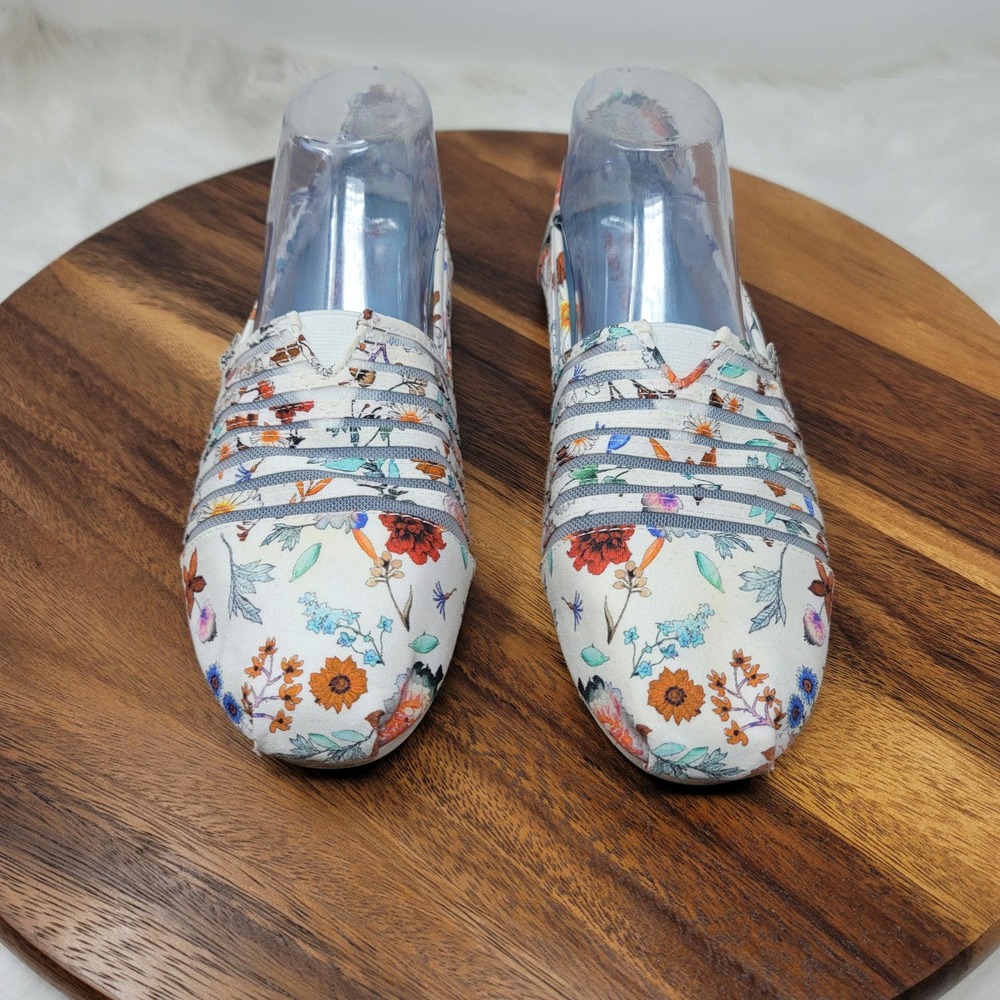 Bobs From Skechers Memory Foam Arch Pillow Floal Slip on Loafer Women's 9.5